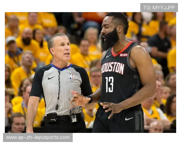 为什么 2026 年的 NBA 球迷开始抵制“极致魔球”？内线进攻的文艺复兴。